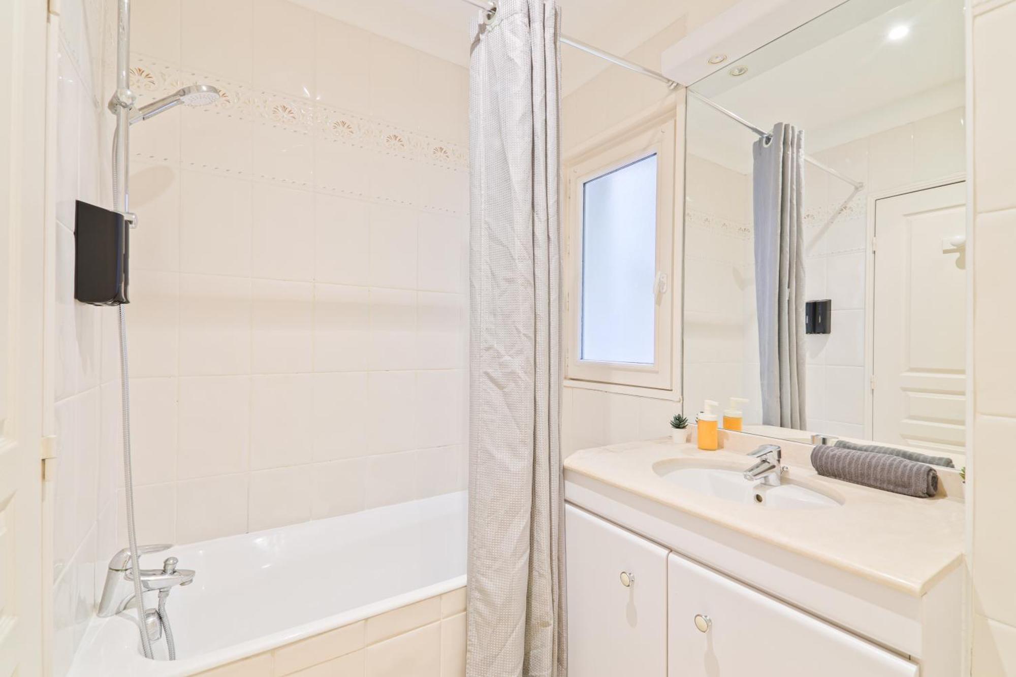 Appartamento Heart Of 2br-8p Musee Du Louvre 4 Free Netflix *